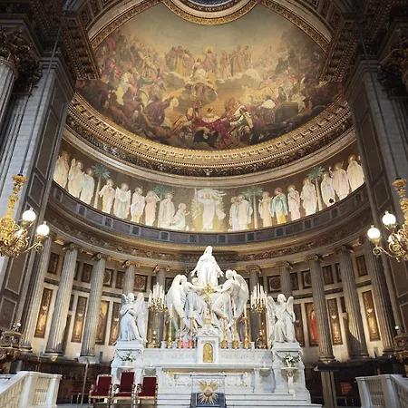 Opera-4 Min Walk-elegant 2 Sleeper *